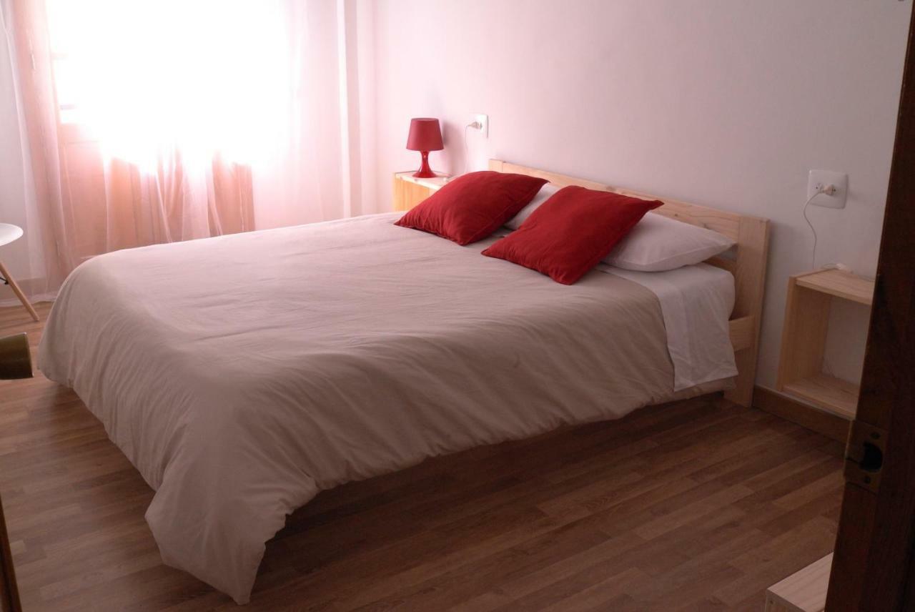 A Casa Da Pena Vixia Appartamento Ourense Esterno foto