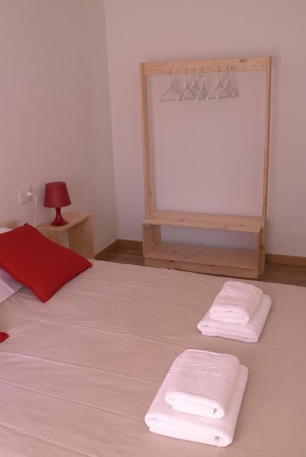 A Casa Da Pena Vixia Appartamento Ourense Esterno foto