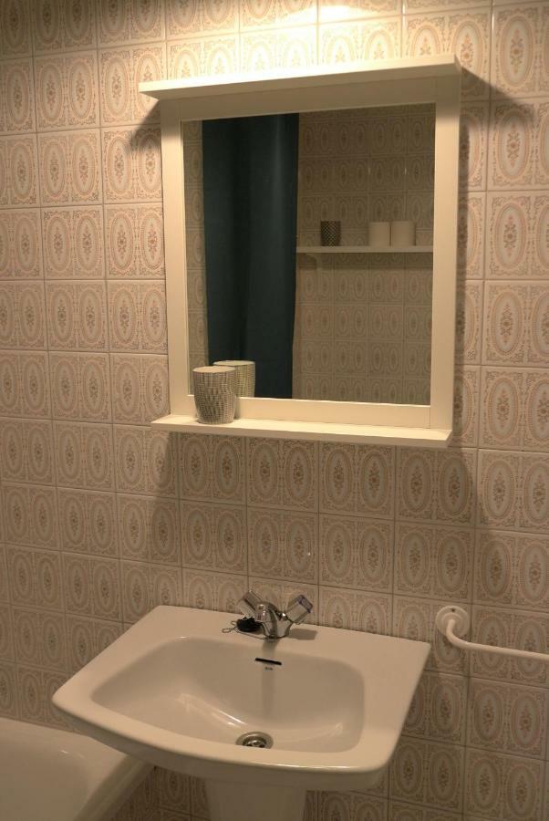 A Casa Da Pena Vixia Appartamento Ourense Esterno foto